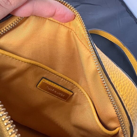 TORY BURCH McGraw Camera Bag Leather Crossbody Daylily Gold Yellow - Picture 4 of 7